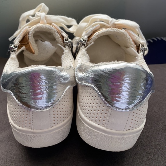 Steve Madden sneakers - Picture 7 of 8